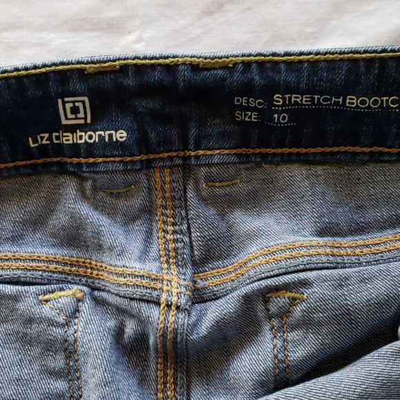 Liz Claiborne Jeans - Picture 3 of 3